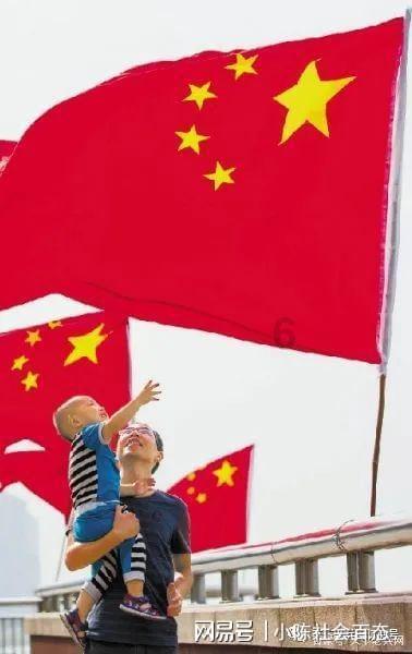 消除彩色点