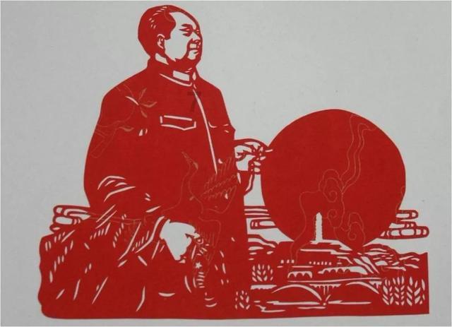 你愿意和比自己学历低的人谈恋爱吗？游戏画面