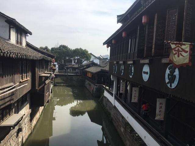同学被爱情伤了该怎么安慰她游戏画面